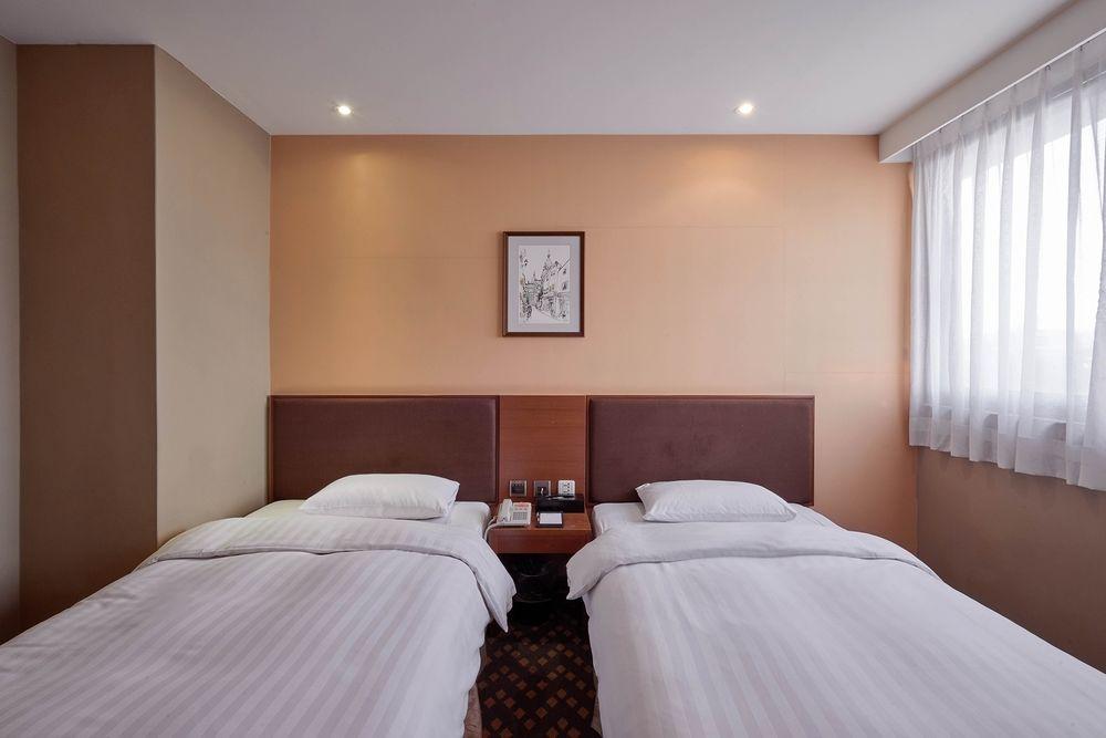 Orange Hotel - Park, Đài Trung Ngoại thất bức ảnh