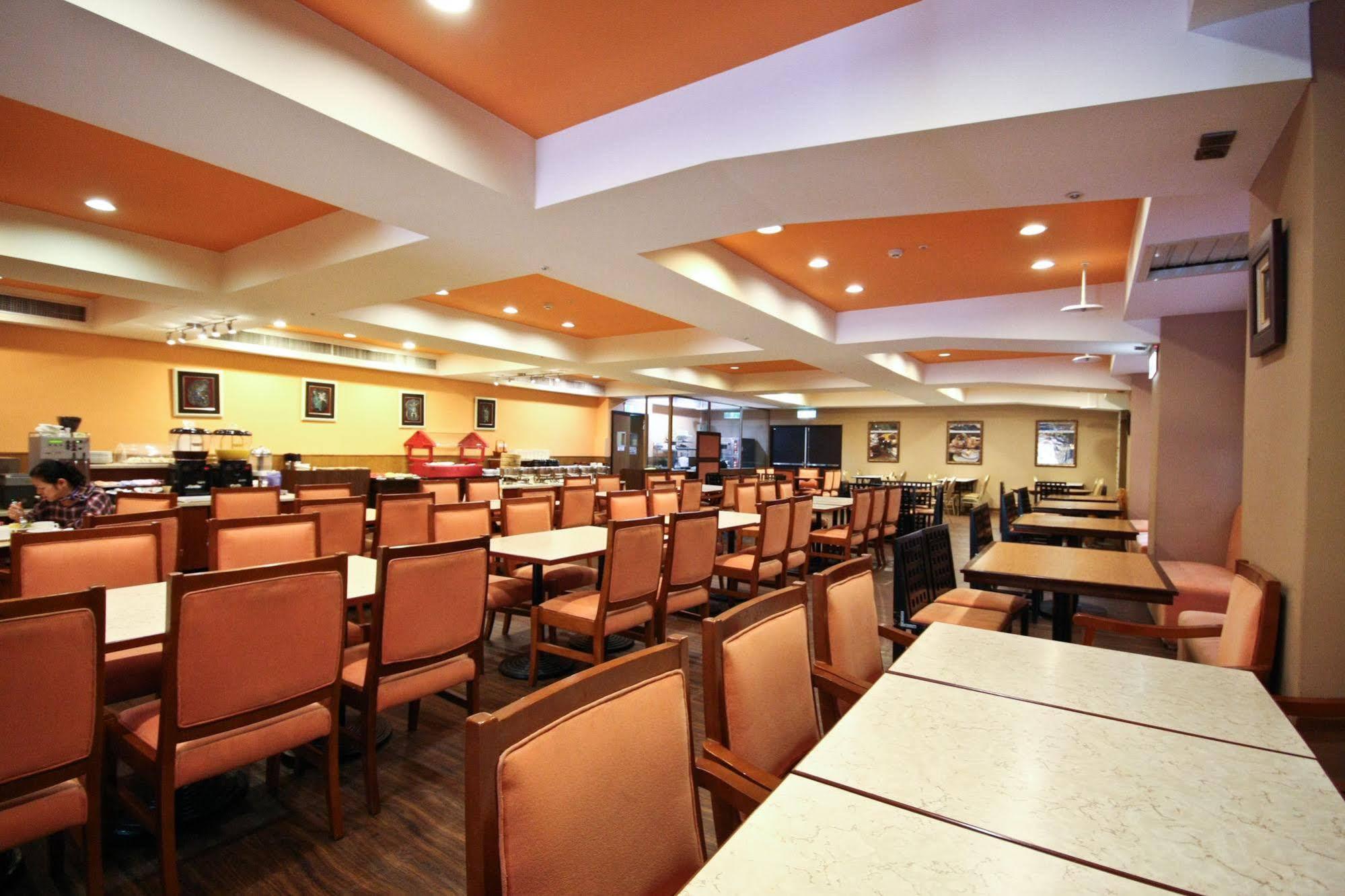 Orange Hotel - Park, Đài Trung Ngoại thất bức ảnh