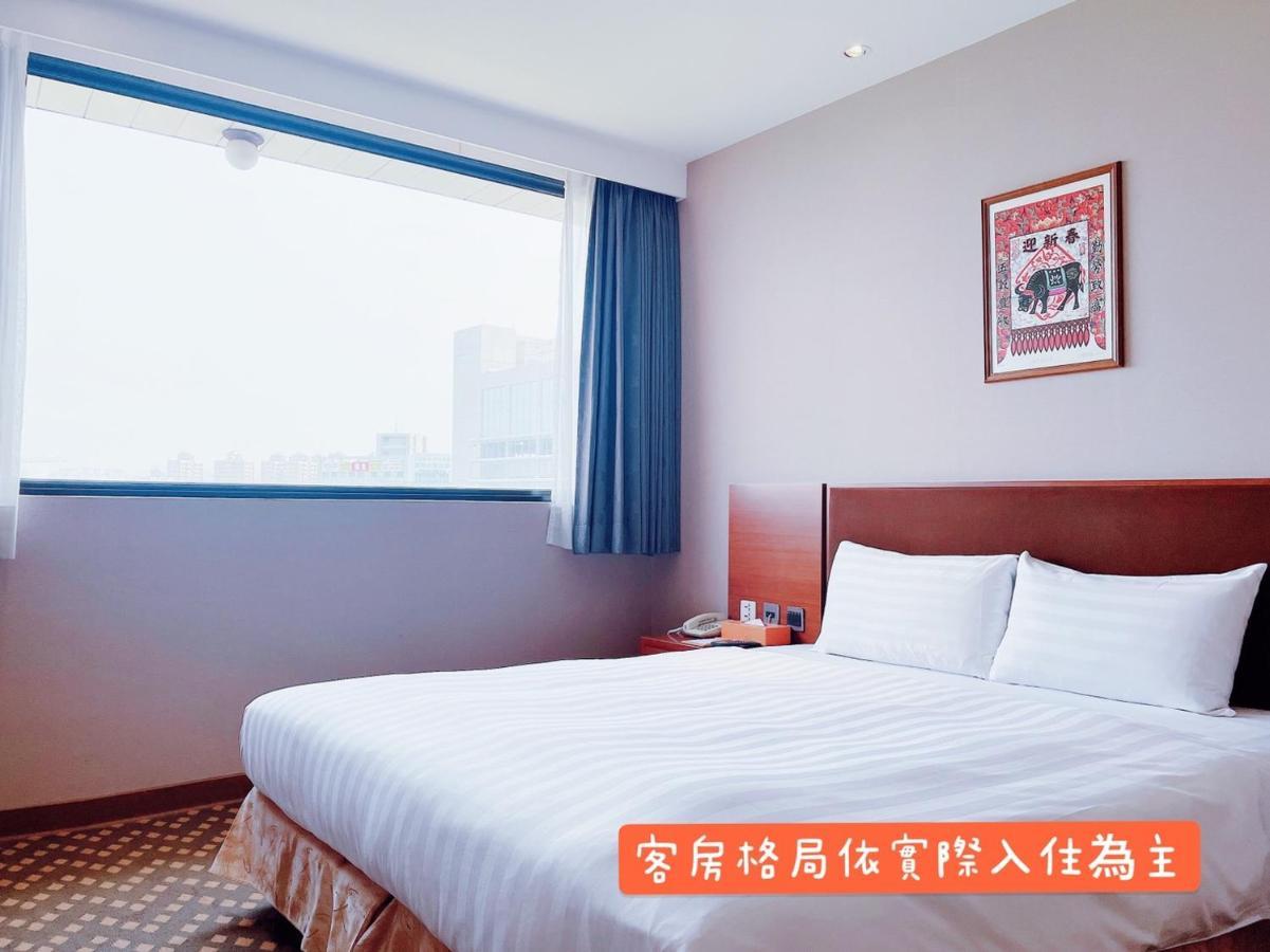 Orange Hotel - Park, Đài Trung Ngoại thất bức ảnh
