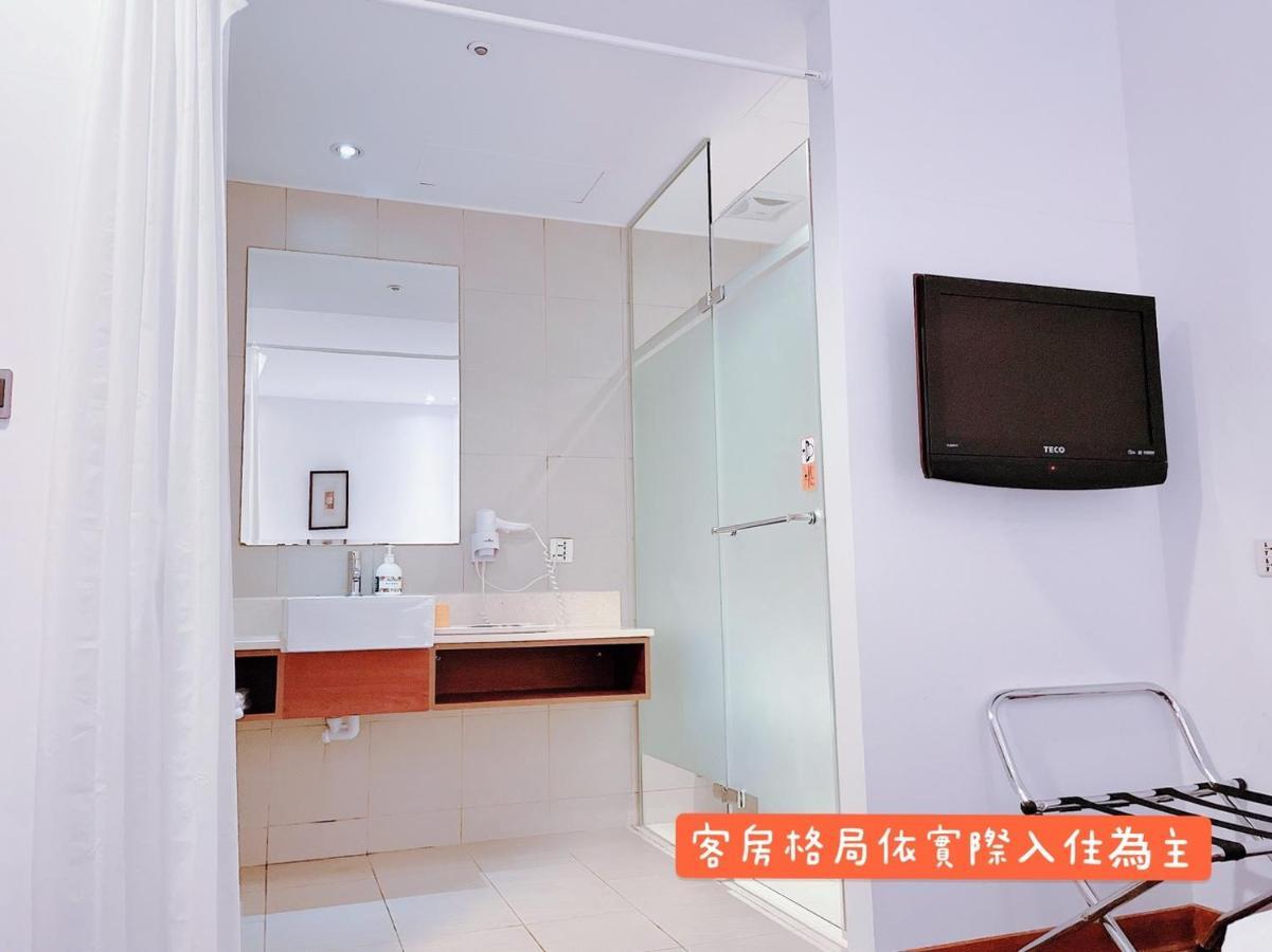 Orange Hotel - Park, Đài Trung Ngoại thất bức ảnh