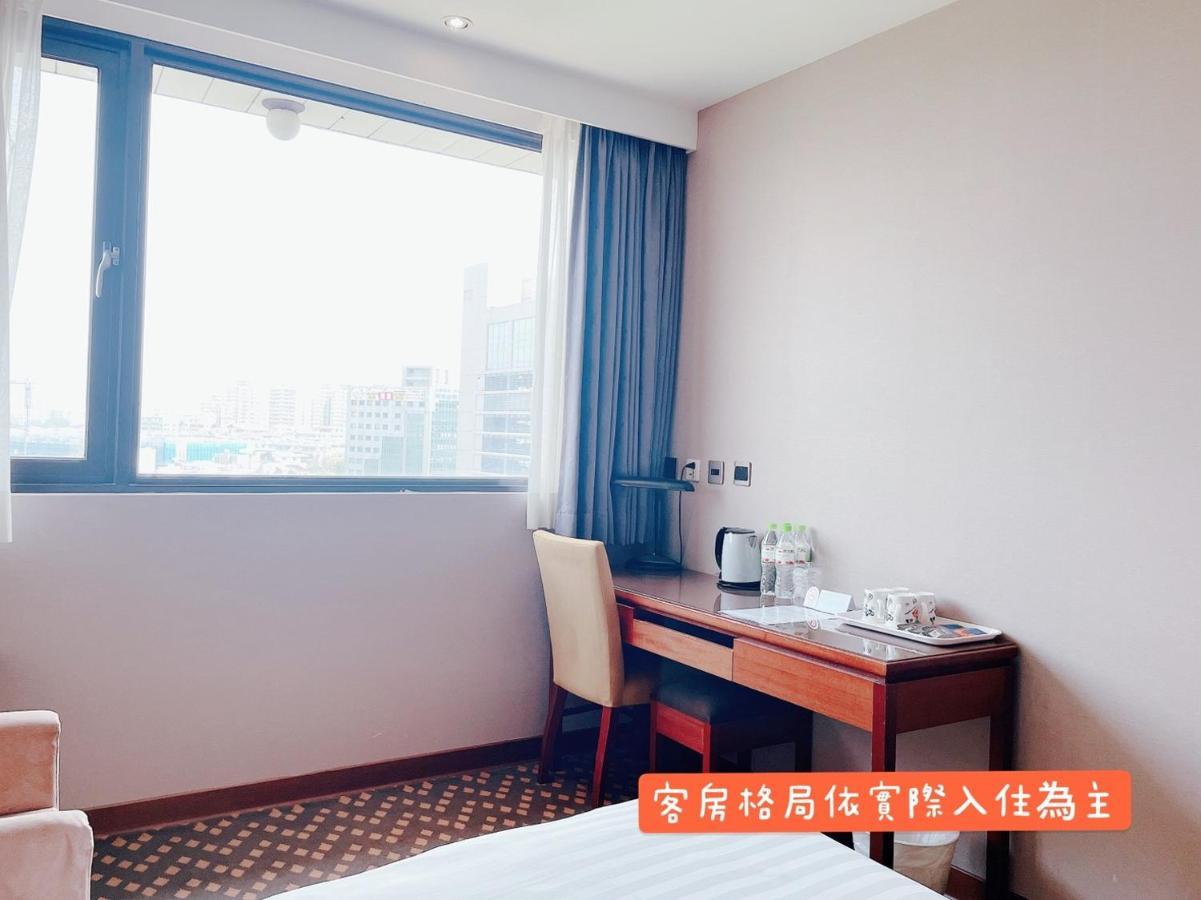 Orange Hotel - Park, Đài Trung Ngoại thất bức ảnh