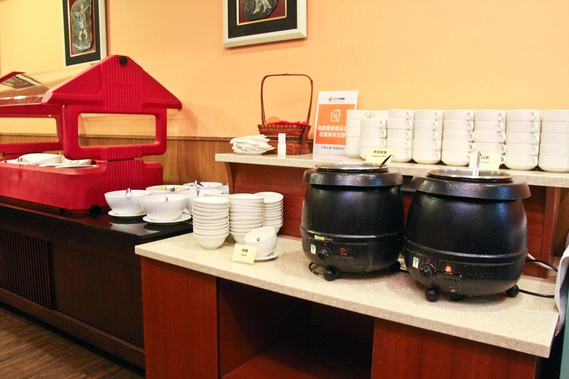 Orange Hotel - Park, Đài Trung Ngoại thất bức ảnh